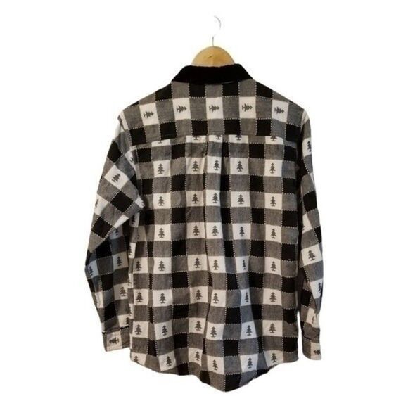 Casey & Max Holiday Button Down Shirt Medium  5 0075 - Picture 6 of 6